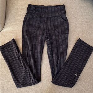 Lululemon Athletica Gray Patterned Leggings